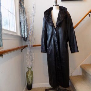 TERRY LEWIS Black Long Genuine Leather Coat Size Lage